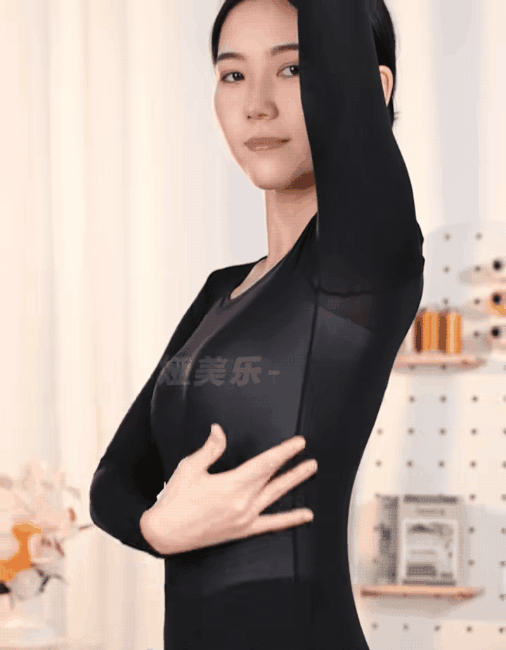 1698477901323744.gif 5.gif